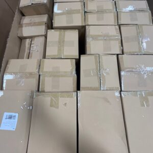 Assorted Large Vases: 85% Off Original Retail (G58123)