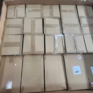 Large Vases: 85% Off Original Retail (G49934)