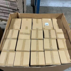 Large Vases: 85% Off Original Retail (G49935)