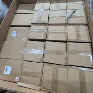 Large Vases: 85% Off Original Retail (G49954)