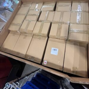 Large Vases: 85% Off Original Retail (G49955)