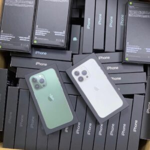 IPhone 13 pro max - Amazon Fulfilment Center