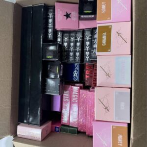 Jeffree star cosmetics pallet – Amazon Fulfilment Center